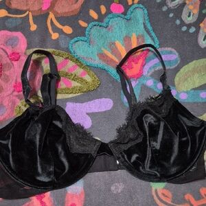 Victoria's Secret Black Unlined Velvet Bra